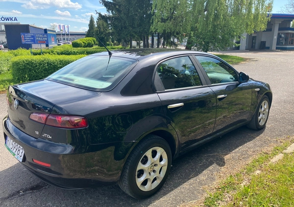 Alfa Romeo 159 cena 16900 przebieg: 159000, rok produkcji 2007 z Tarnobrzeg małe 191